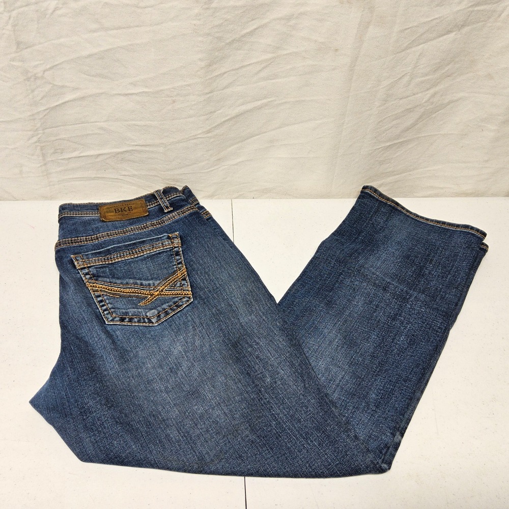 BKE Tyler Jeans Mens 33x30 Blue Durable Straight Leg Relaxed Fit ABP23432